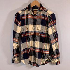 American eagle classic fit womens size small amazingly soft fall flannel button
